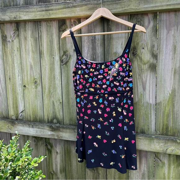 St. John’s Bay Tropical Floral Swim Dress Multicolor Plus‎ Size 16 NWT - Picture 2 of 16